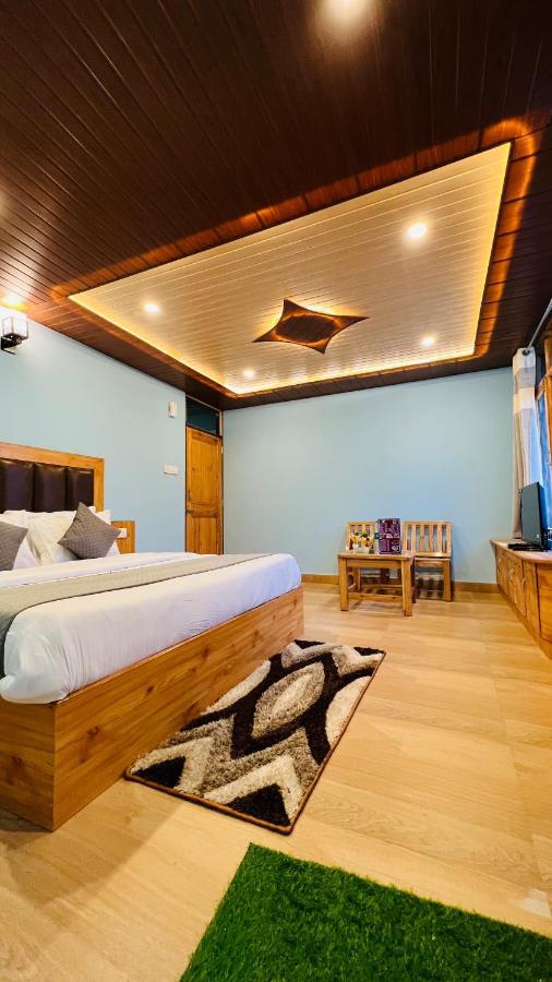 Sana - Affordable Luxury In Hotel